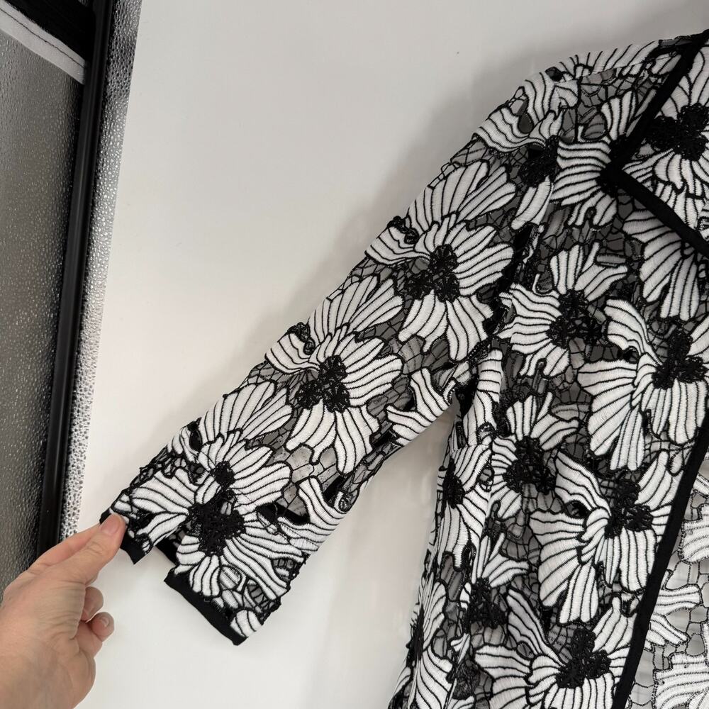 Ming Wang Sheer Lace Jacket Womens XS Black White Floral Open Front 3/4 Sleeves - Picture 4 of 8